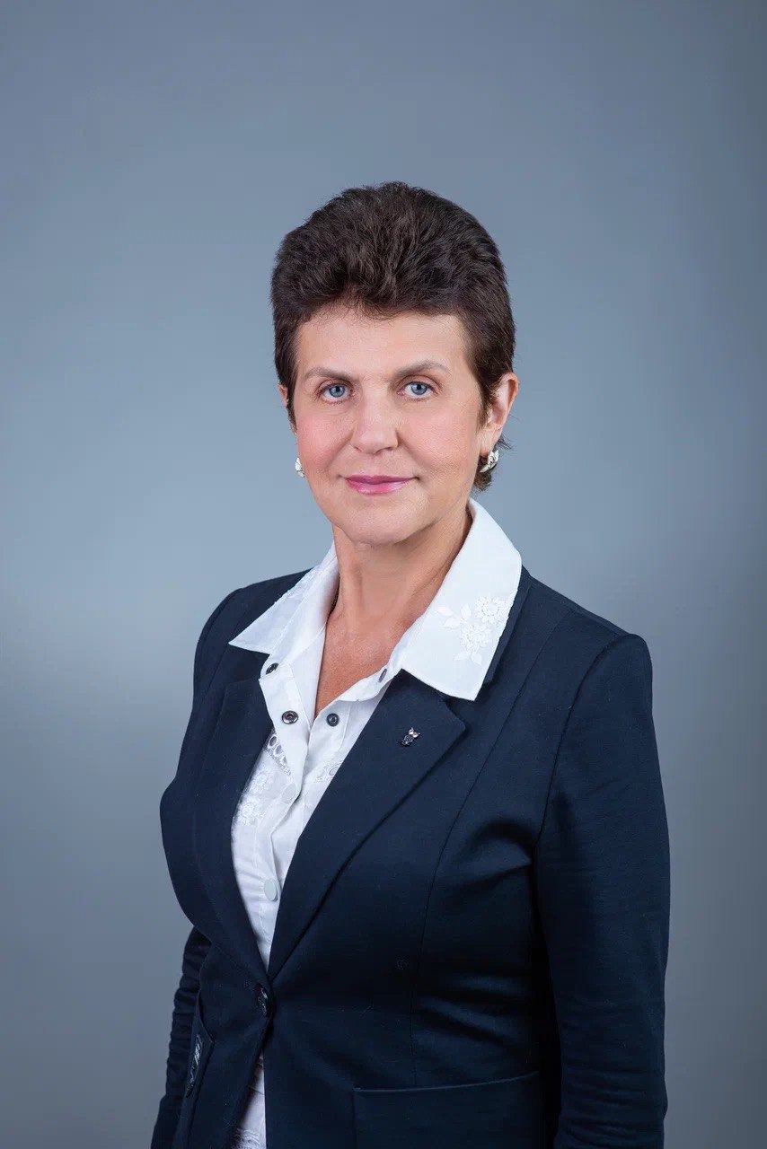 Татьяна Николаевна руководитель школы английского языка